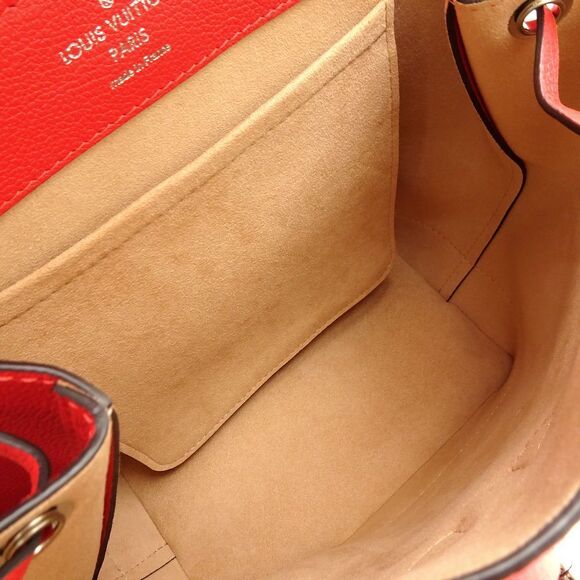 Louis Vuitton Lock Me Backpack Daypack Ruby - Picture 2 of 7